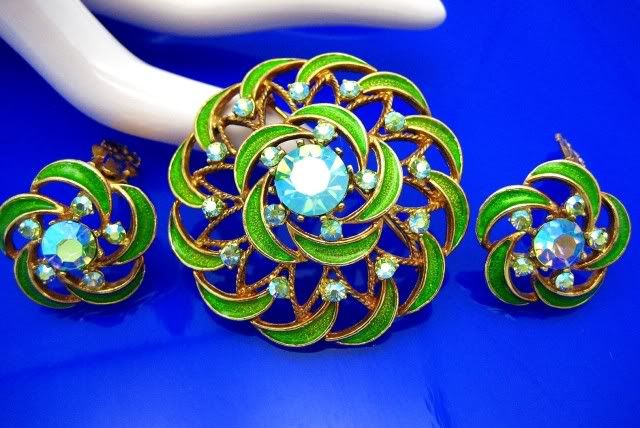 Vtg Blue Green Rhinestone Enamel Brooch Pin Earring Set  