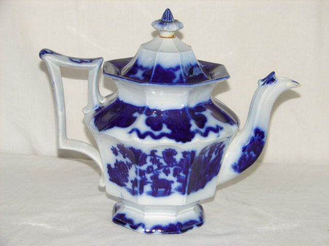 Antique Flow Blue ~ CASHMERE ~ Tea Pot Teapot  