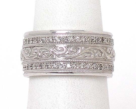 INTRICATE 14k WHITE GOLD & DIAMONDS WIDE BAND RING  