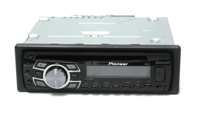 Pioneer DEH 7300BT Car Stereo CD Player Receiver iPod  